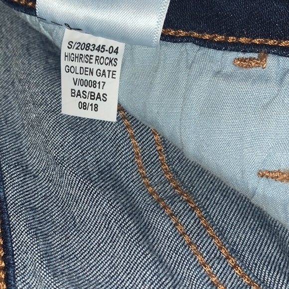 Old Navy Jeans - Picture 5 of 6